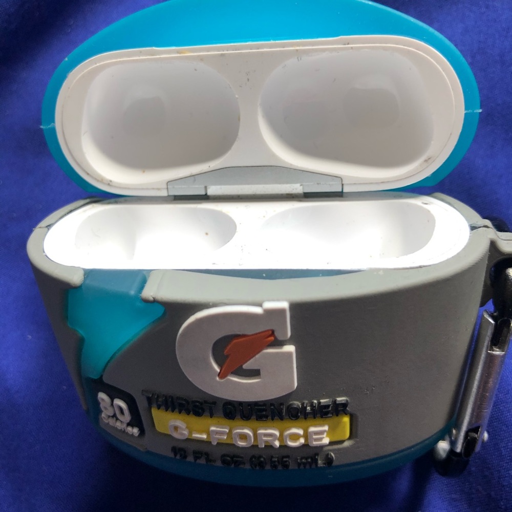AirPodpro case & gatorade case